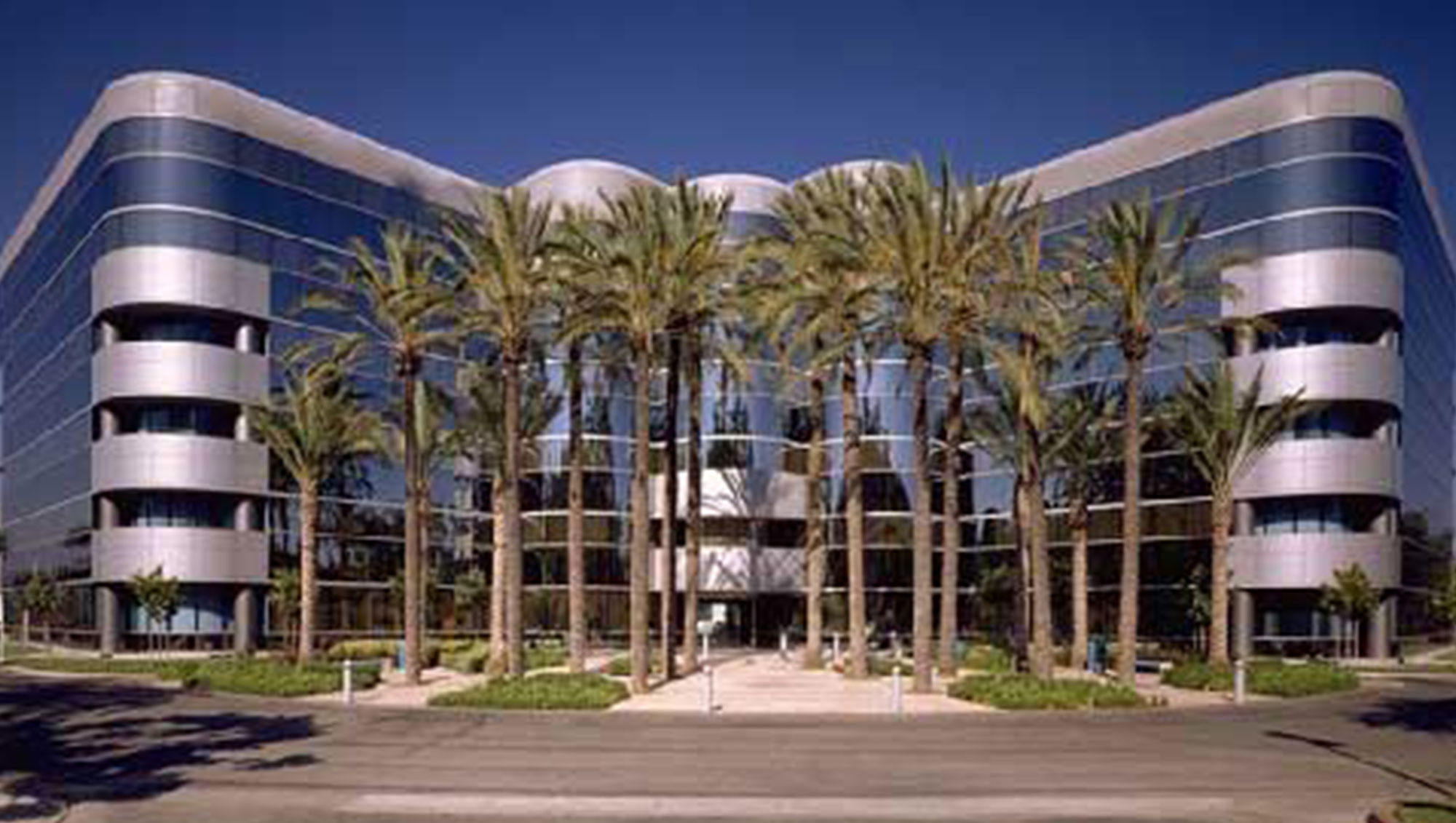 Legal Services - Loeser